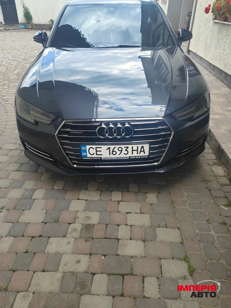 Audi A4 - фото 1