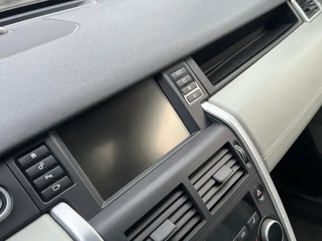 Land Rover Discovery Sport - фото 4