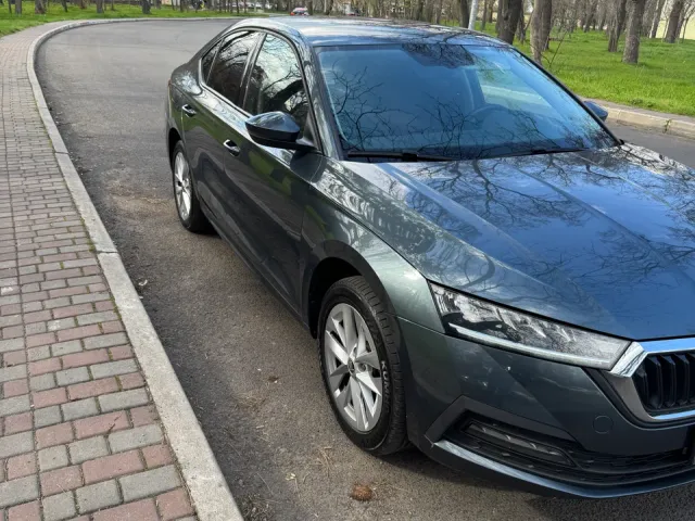 Skoda Octavia - фото 2