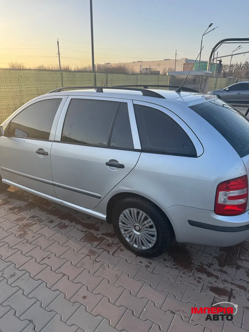 Skoda Fabia - фото 2