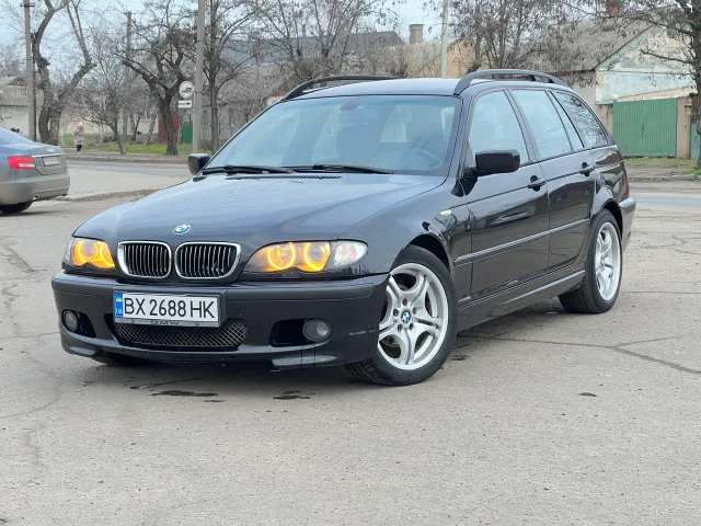 BMW 3 серії - фото 1