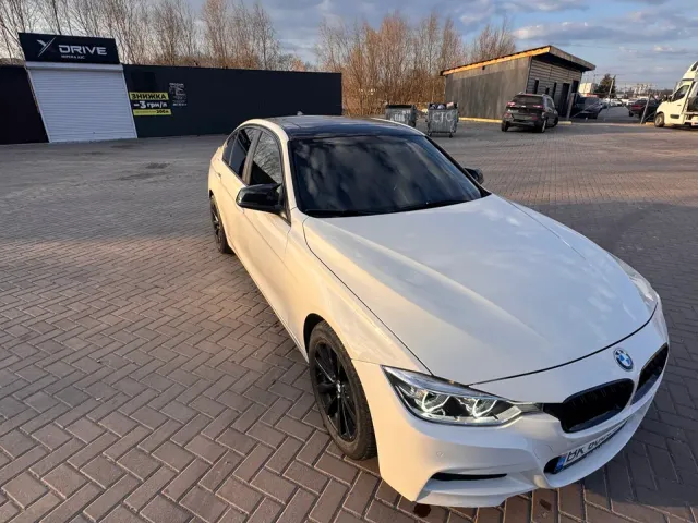 BMW 3 серії - фото 2