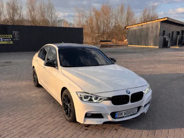BMW 3 серії - фото 1