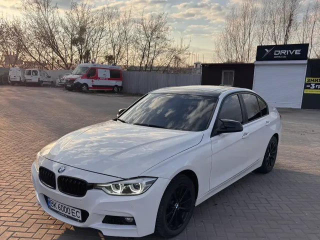 BMW 3 серії - фото 3