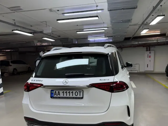 Mercedes-Benz GLE - фото 4