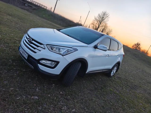 Hyundai Santa Fe - фото 3