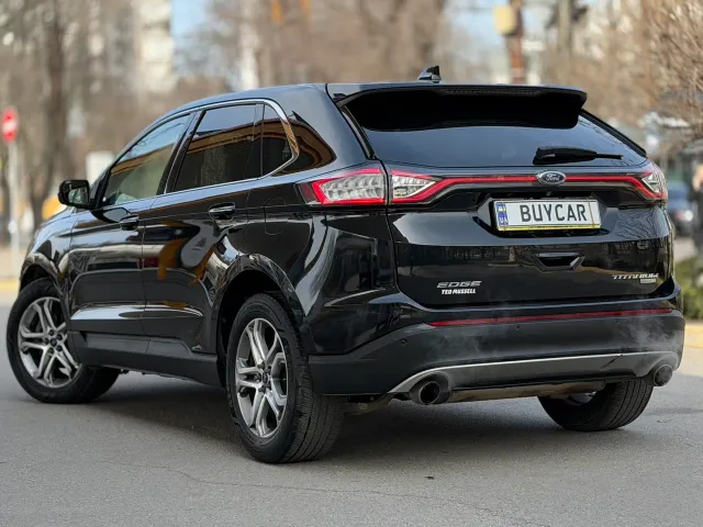 Ford Edge - фото 3