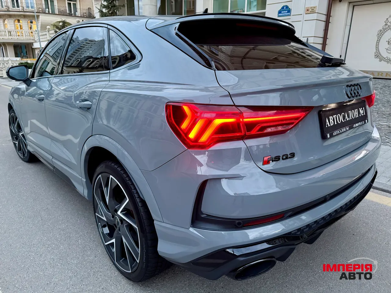 Audi RS Q3 Sportback - фото 6