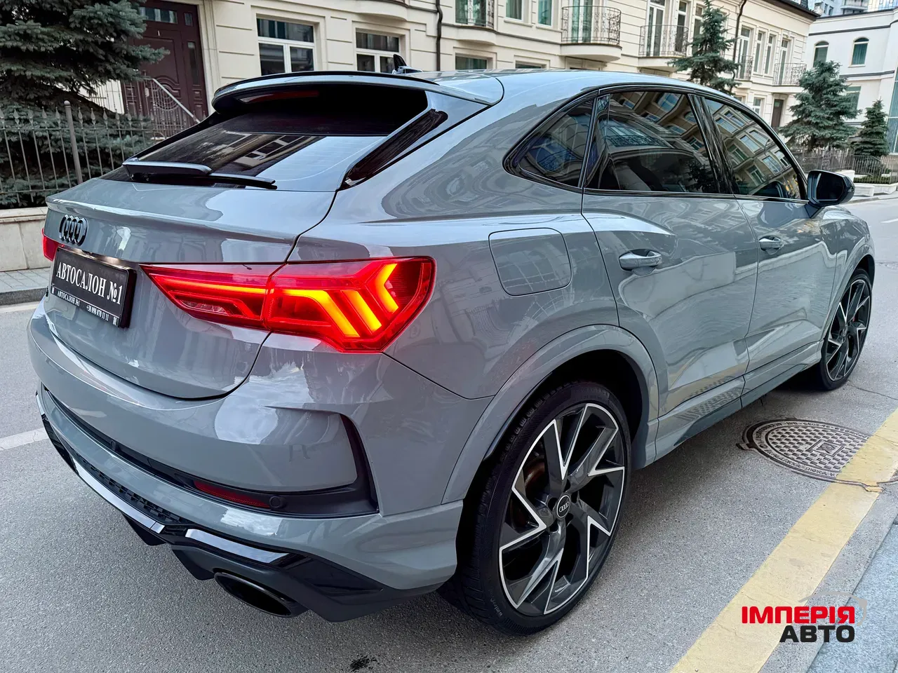 Audi RS Q3 Sportback - фото 8