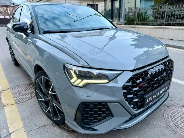 Audi RS Q3 Sportback - фото 1