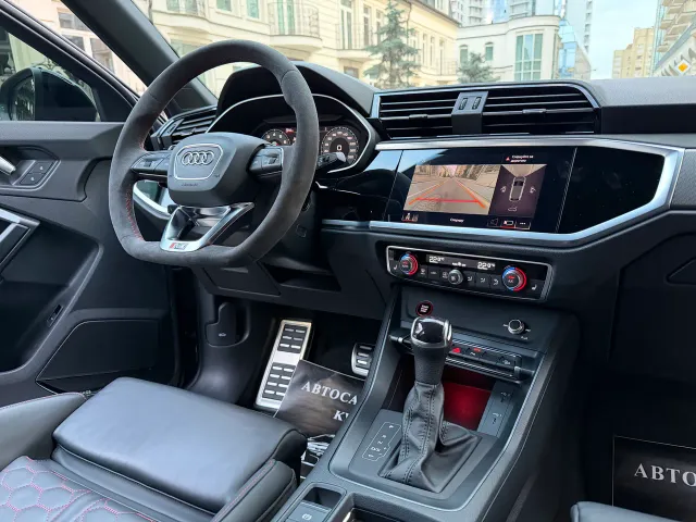 Audi RS Q3 Sportback - фото 2
