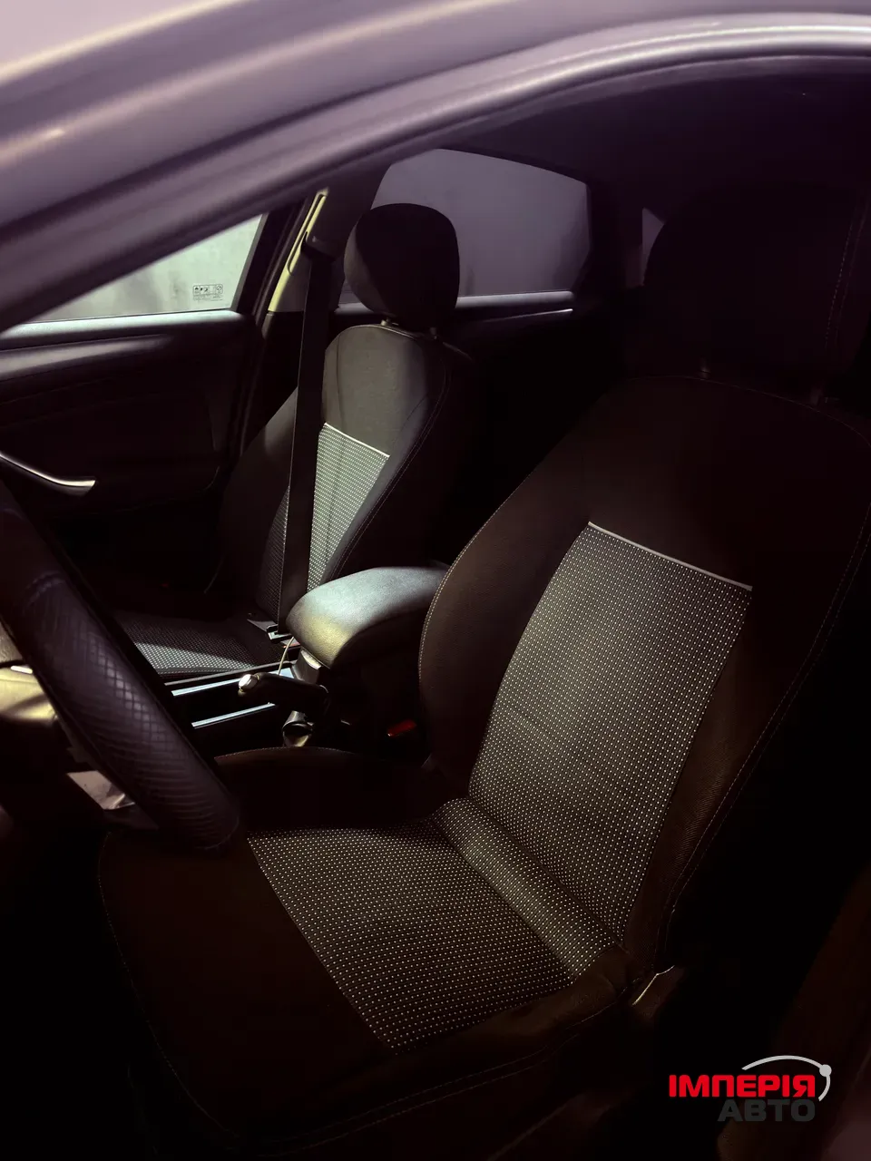 Ford Mondeo - фото 26