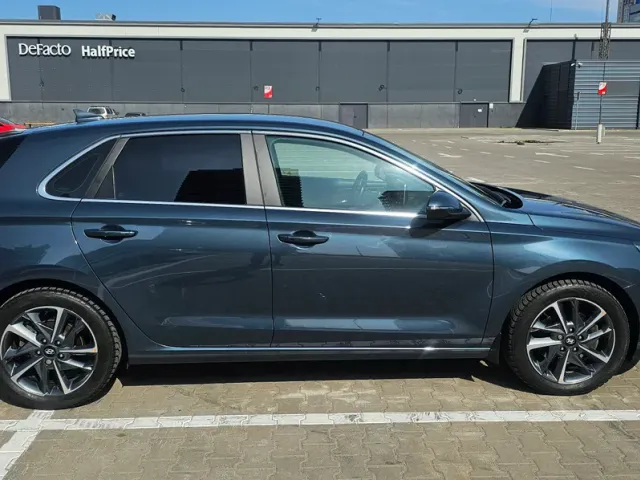 Hyundai i30 - фото 2