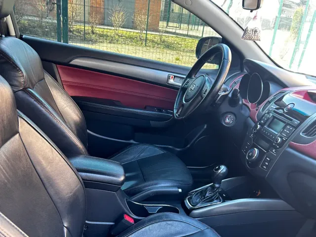 Kia Cerato - фото 3