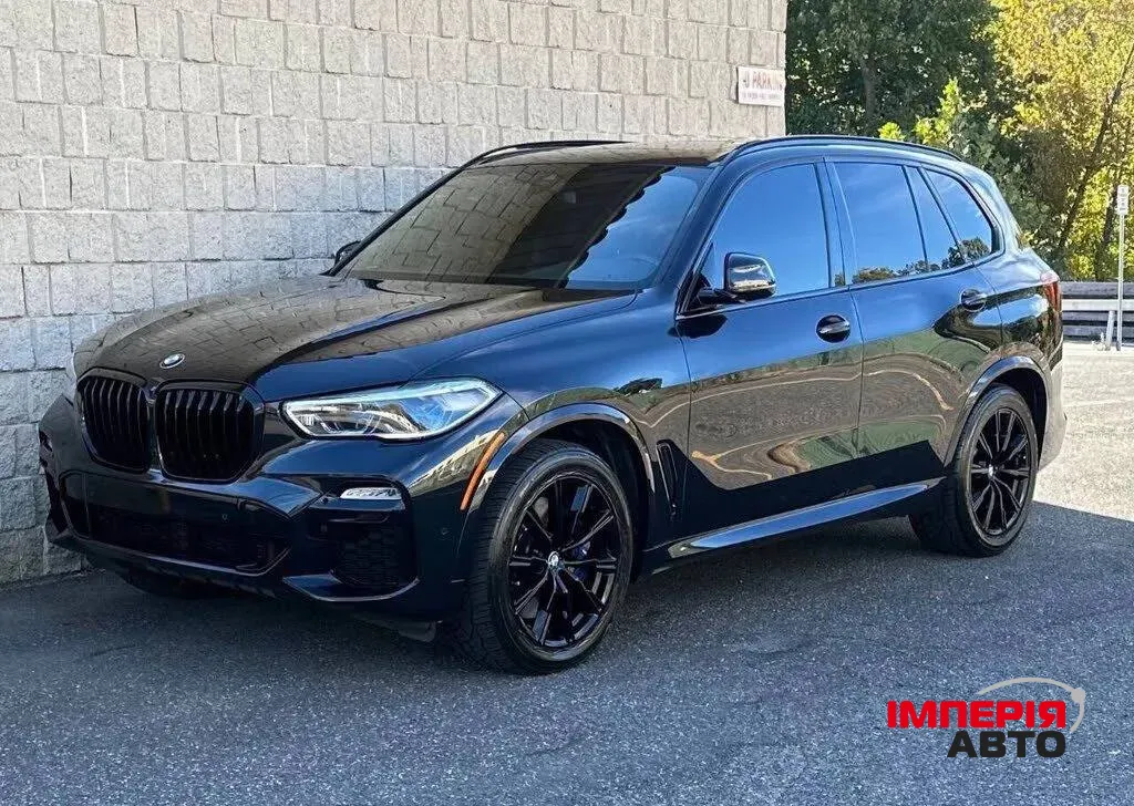 BMW X5 - фото 1
