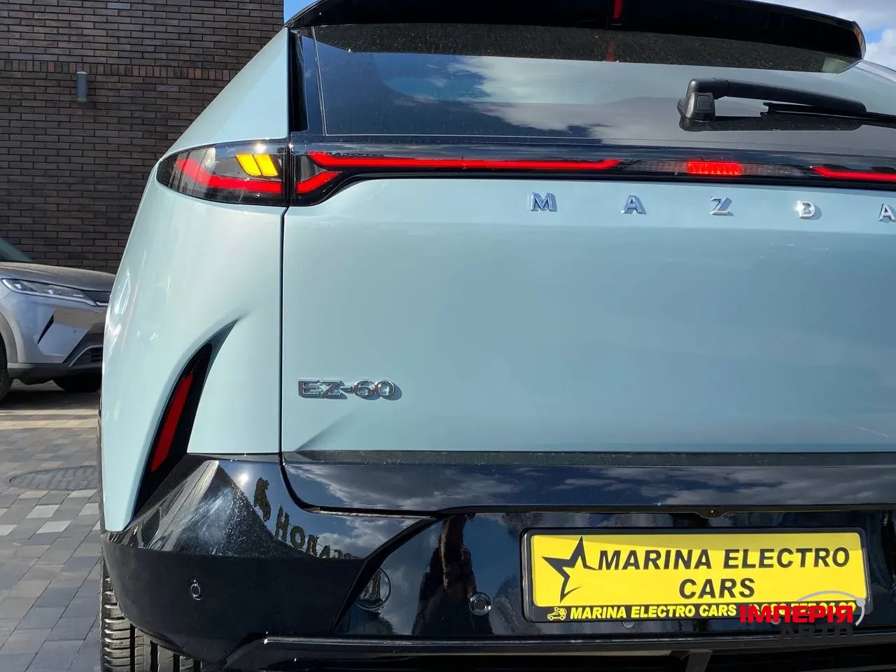 Mazda EZ-60 - фото 10