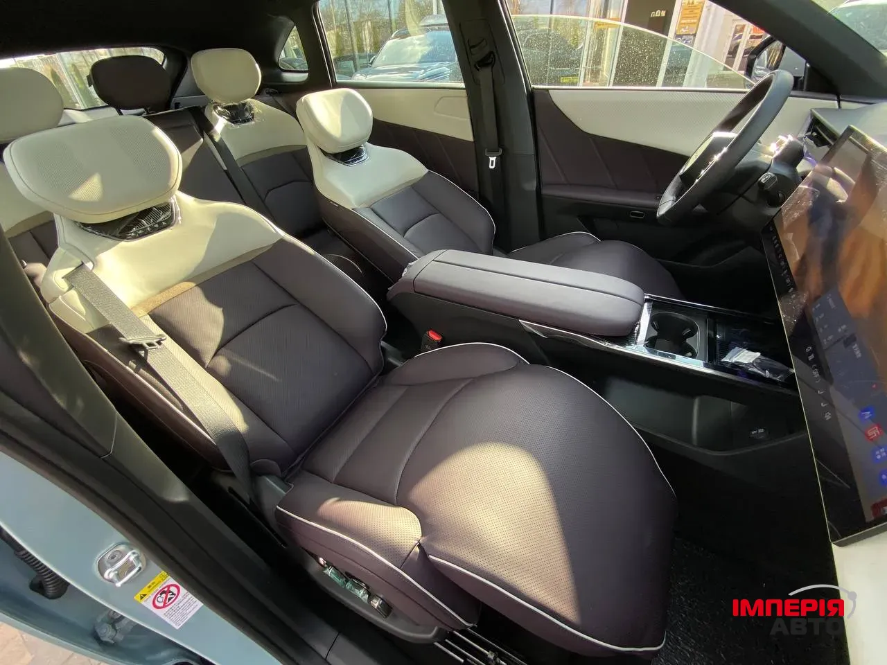 Mazda EZ-60 - фото 34