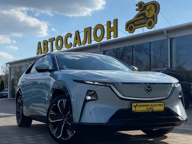 Mazda EZ-60 - фото 1