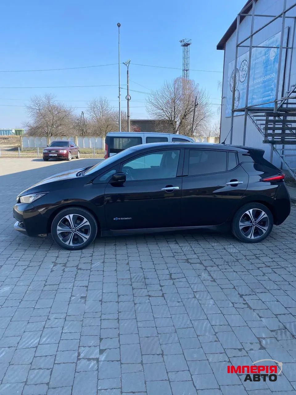 Nissan Leaf - фото 8