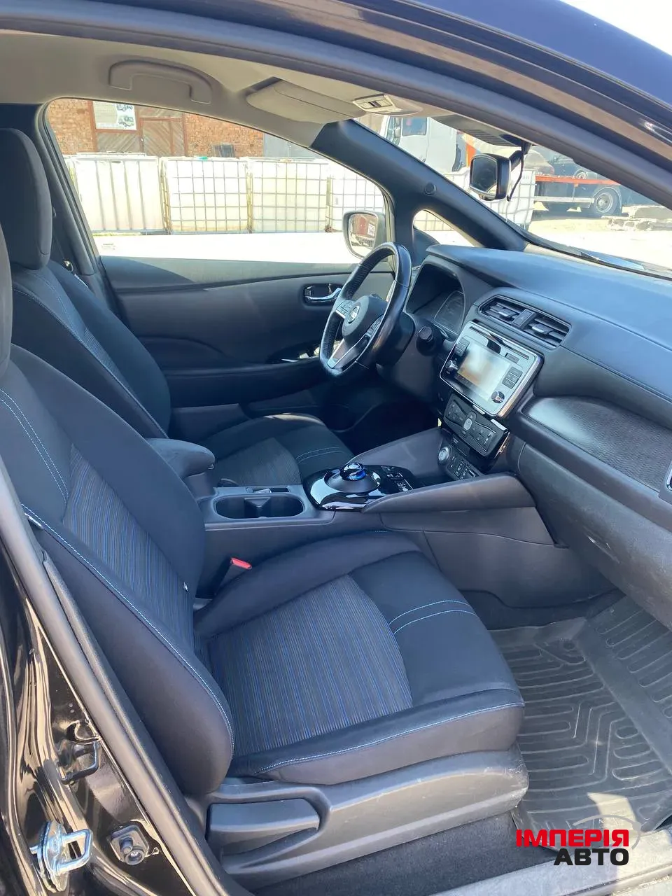 Nissan Leaf - фото 16