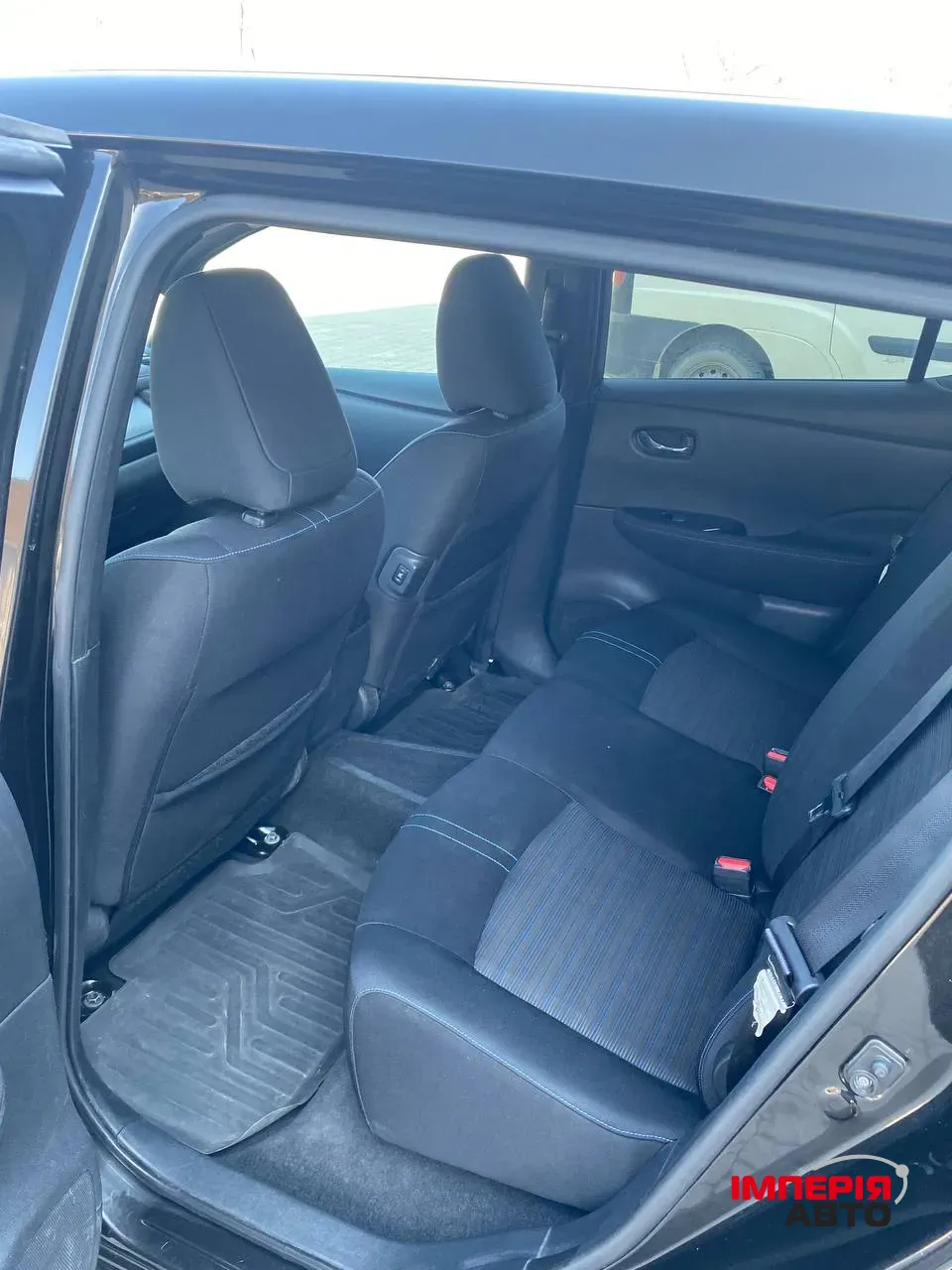 Nissan Leaf - фото 20