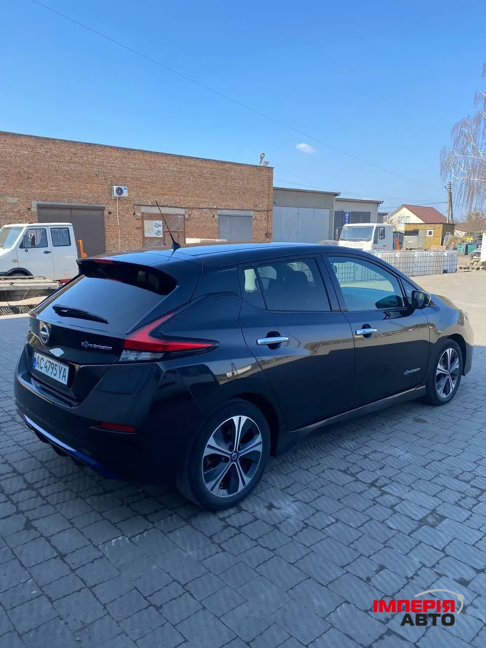 Nissan Leaf - фото 6