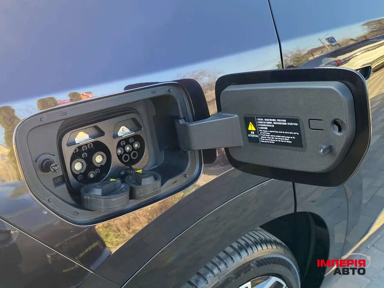 Mazda EZ-60 - фото 14