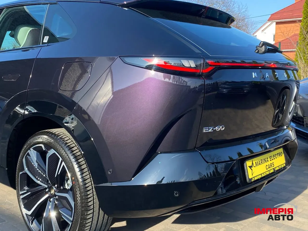 Mazda EZ-60 - фото 10