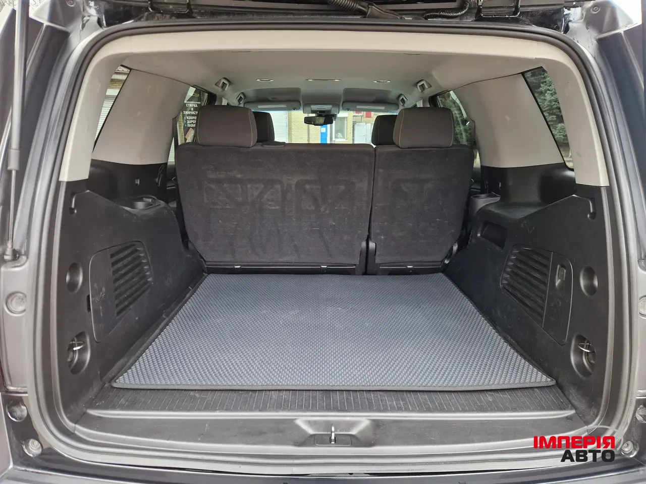 Chevrolet Tahoe - фото 28