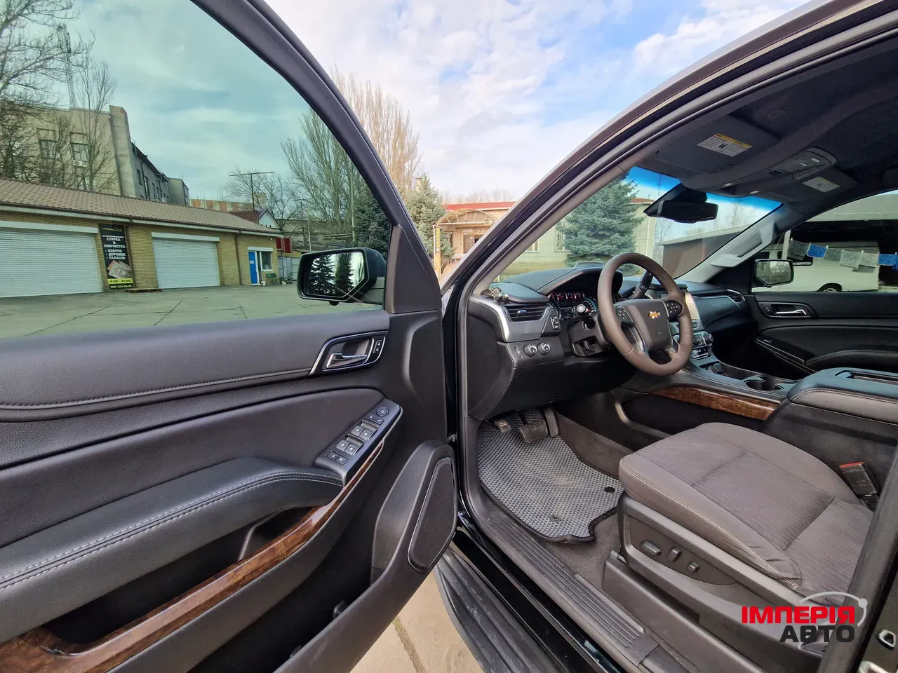 Chevrolet Tahoe - фото 9