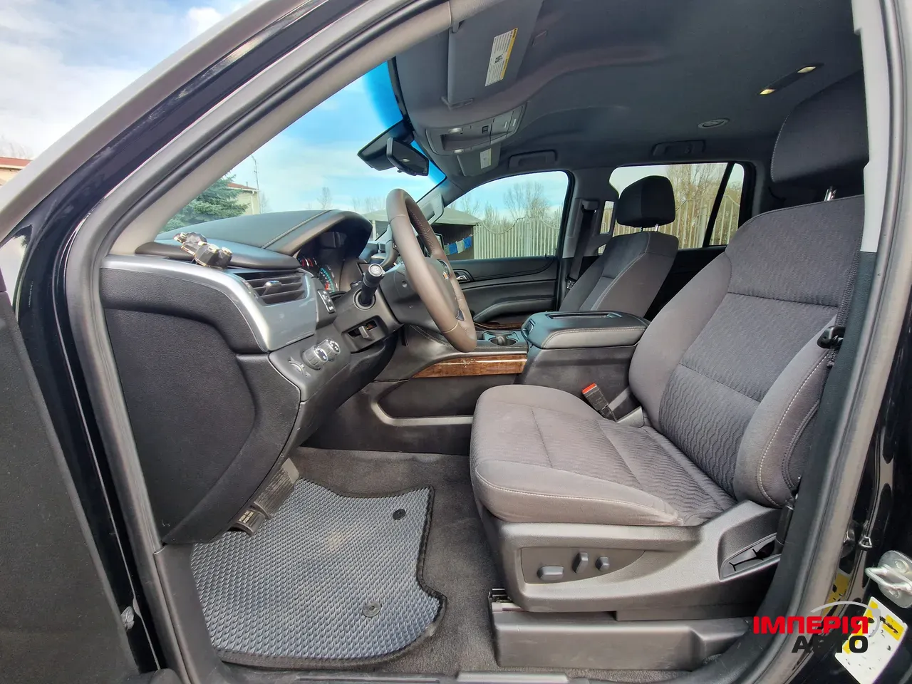 Chevrolet Tahoe - фото 10