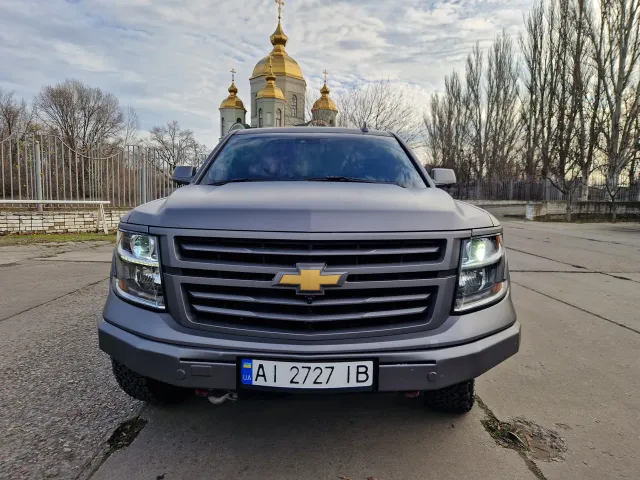 Chevrolet Tahoe - фото 2