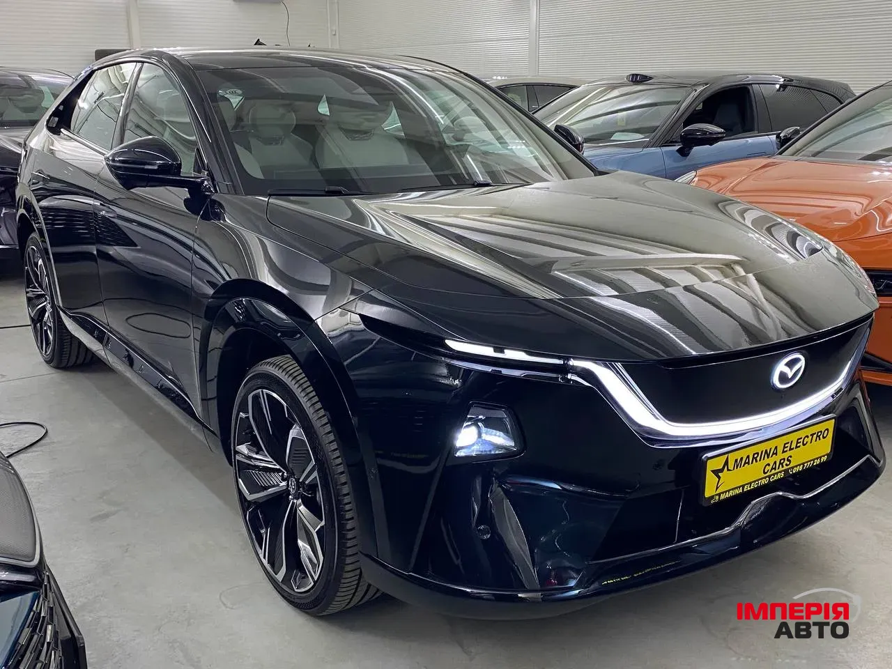 Mazda EZ-60 - фото 3