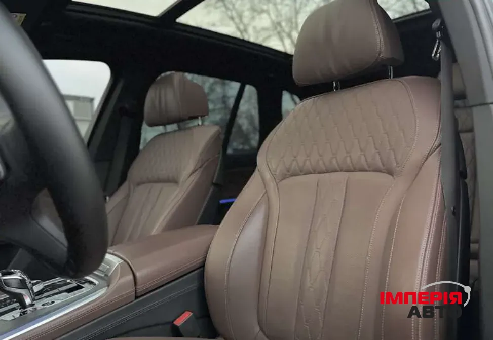 BMW X5 - фото 8