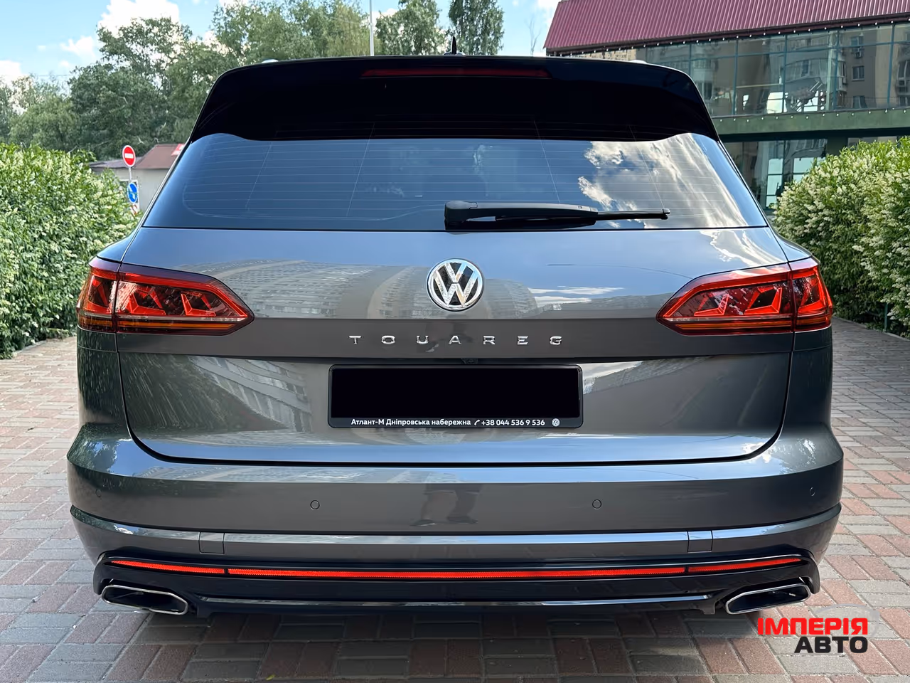 Volkswagen Touareg - фото 9