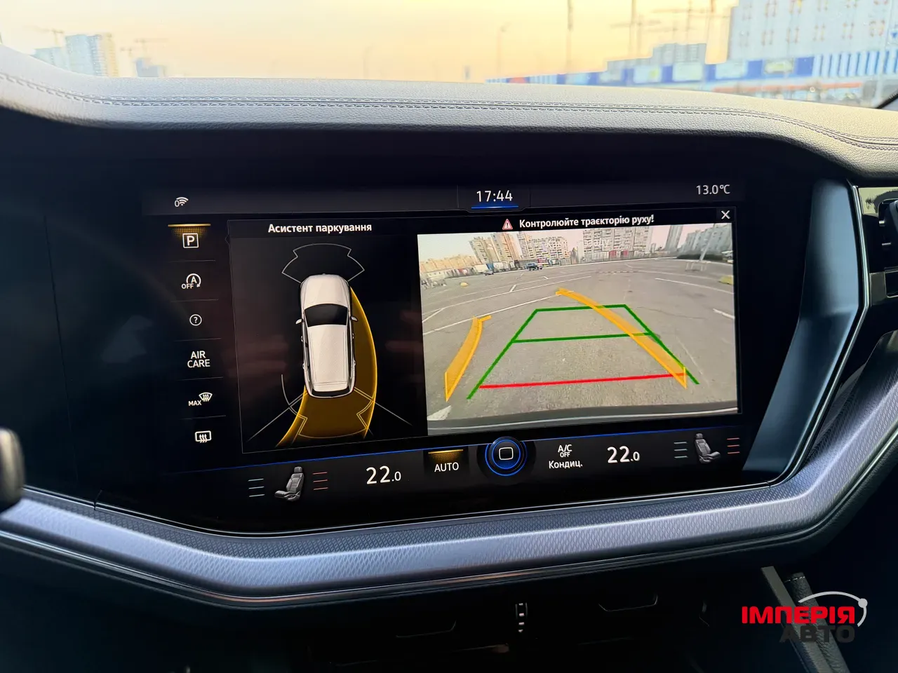 Volkswagen Touareg - фото 27