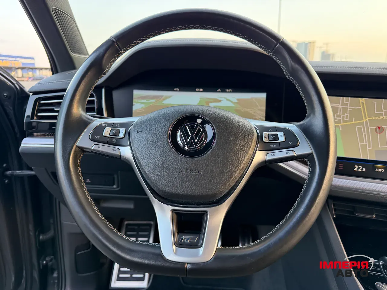 Volkswagen Touareg - фото 23