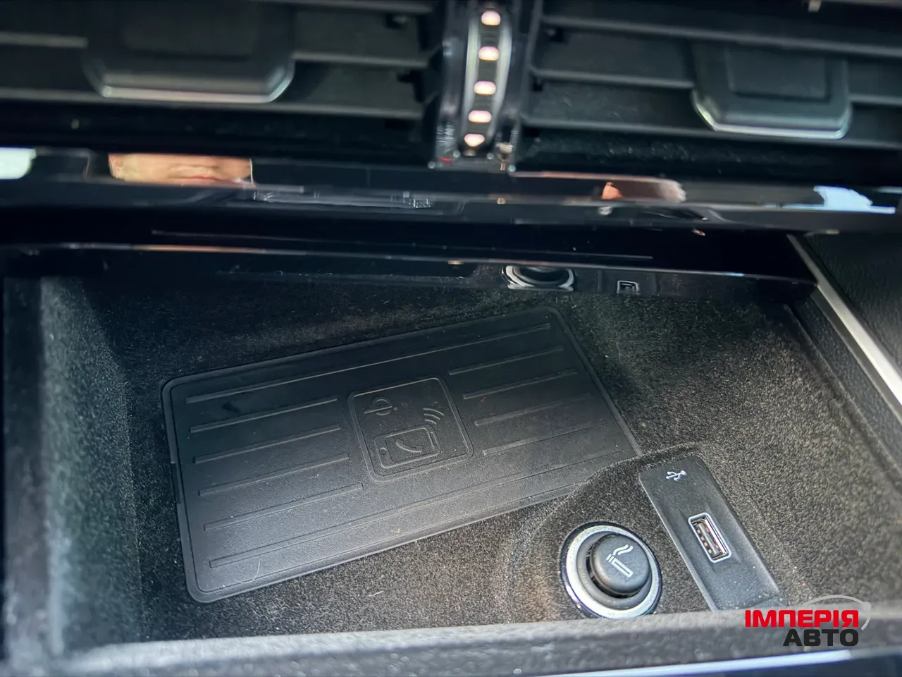 Volkswagen Touareg - фото 29