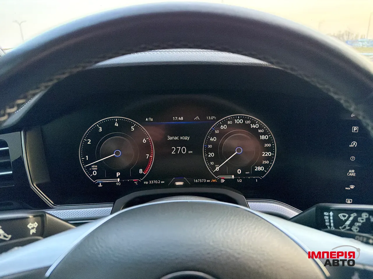 Volkswagen Touareg - фото 26