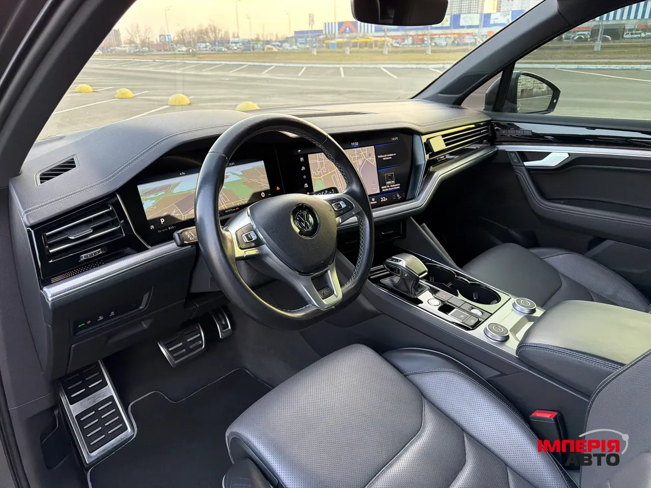 Volkswagen Touareg - фото 14