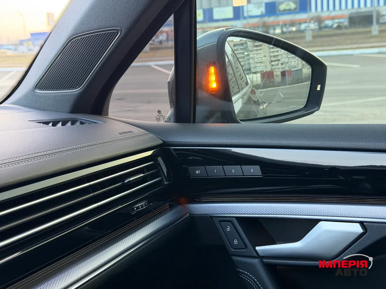 Volkswagen Touareg - фото 28