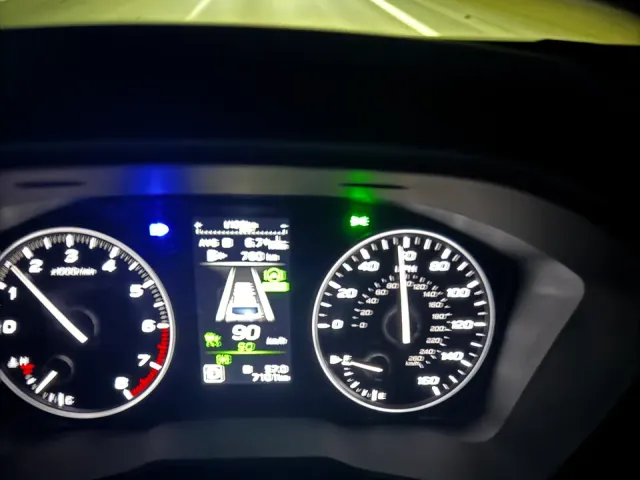 Subaru Outback - фото 1