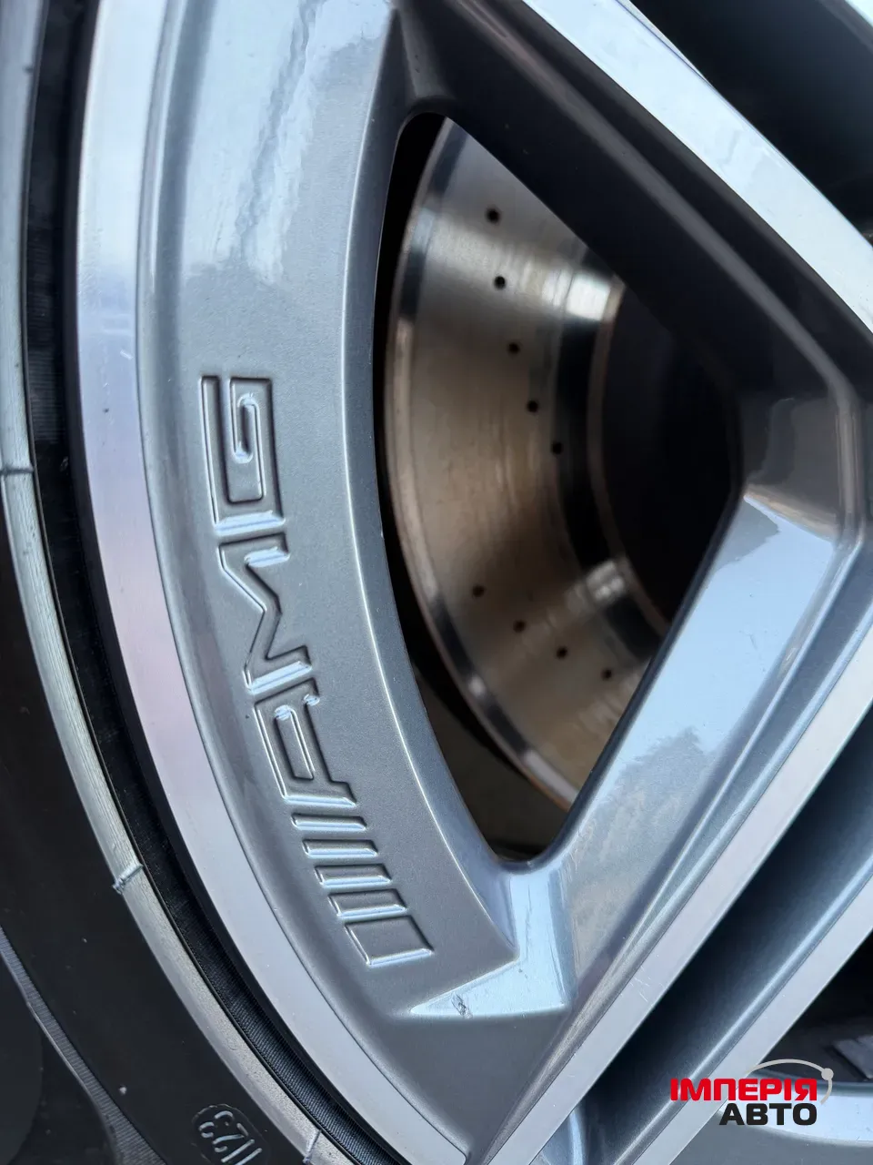 Mercedes-Benz GLS - фото 9