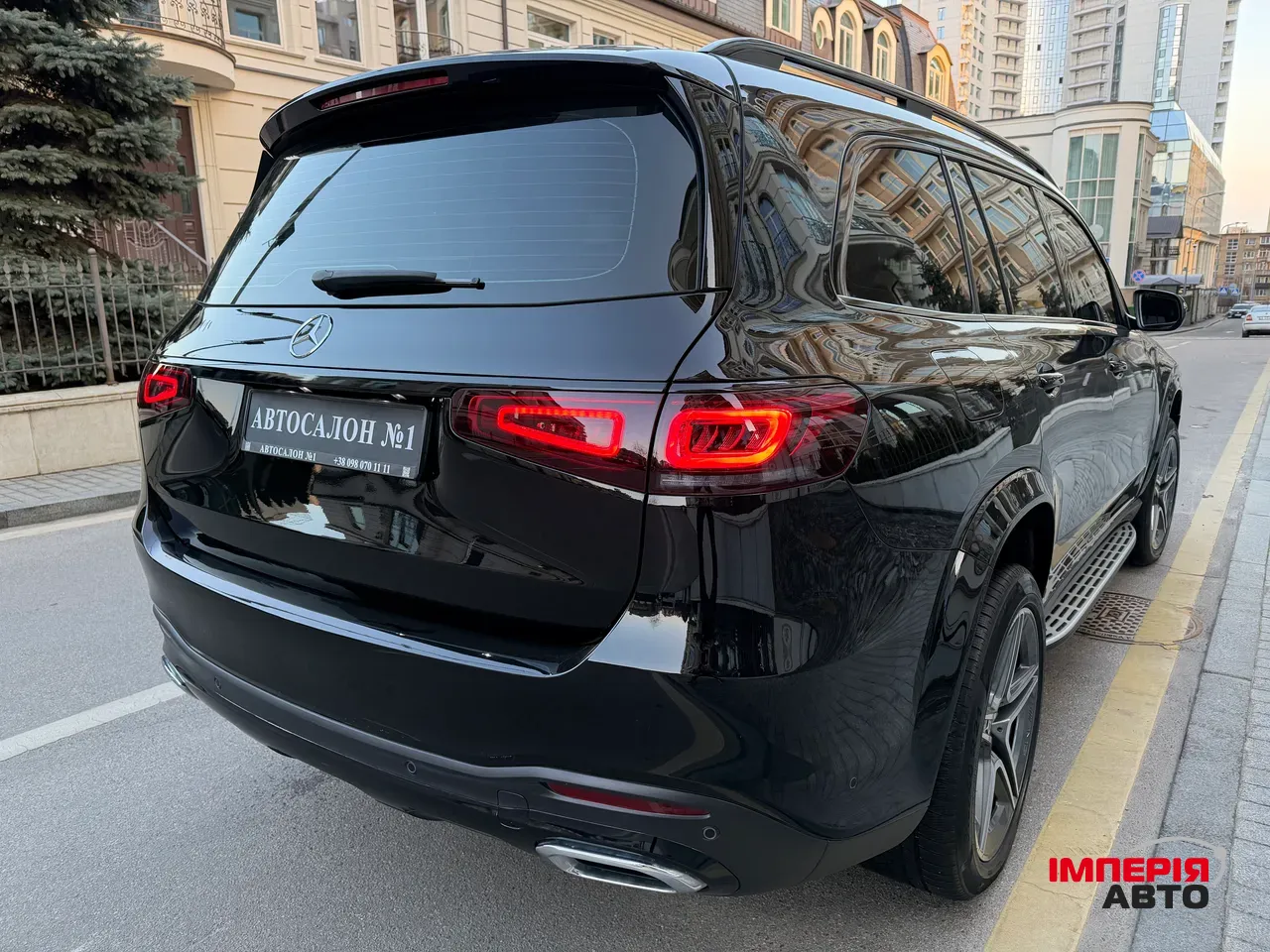 Mercedes-Benz GLS - фото 5