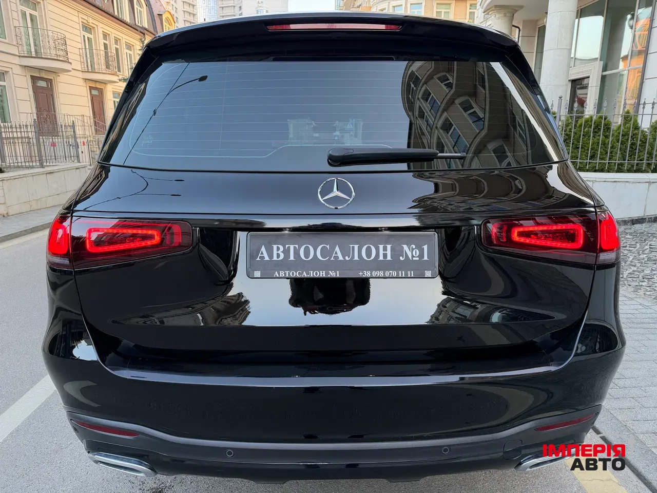 Mercedes-Benz GLS - фото 4