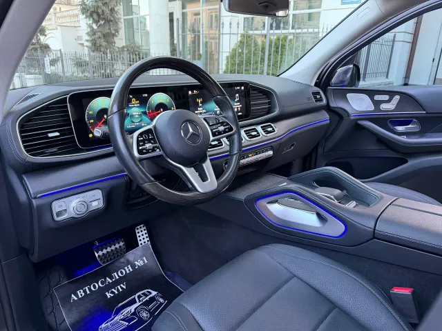 Mercedes-Benz GLS - фото 2