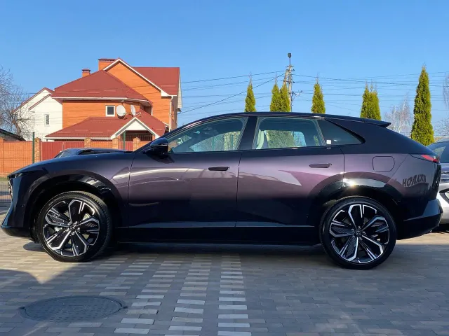 Mazda EZ-60 - фото 1