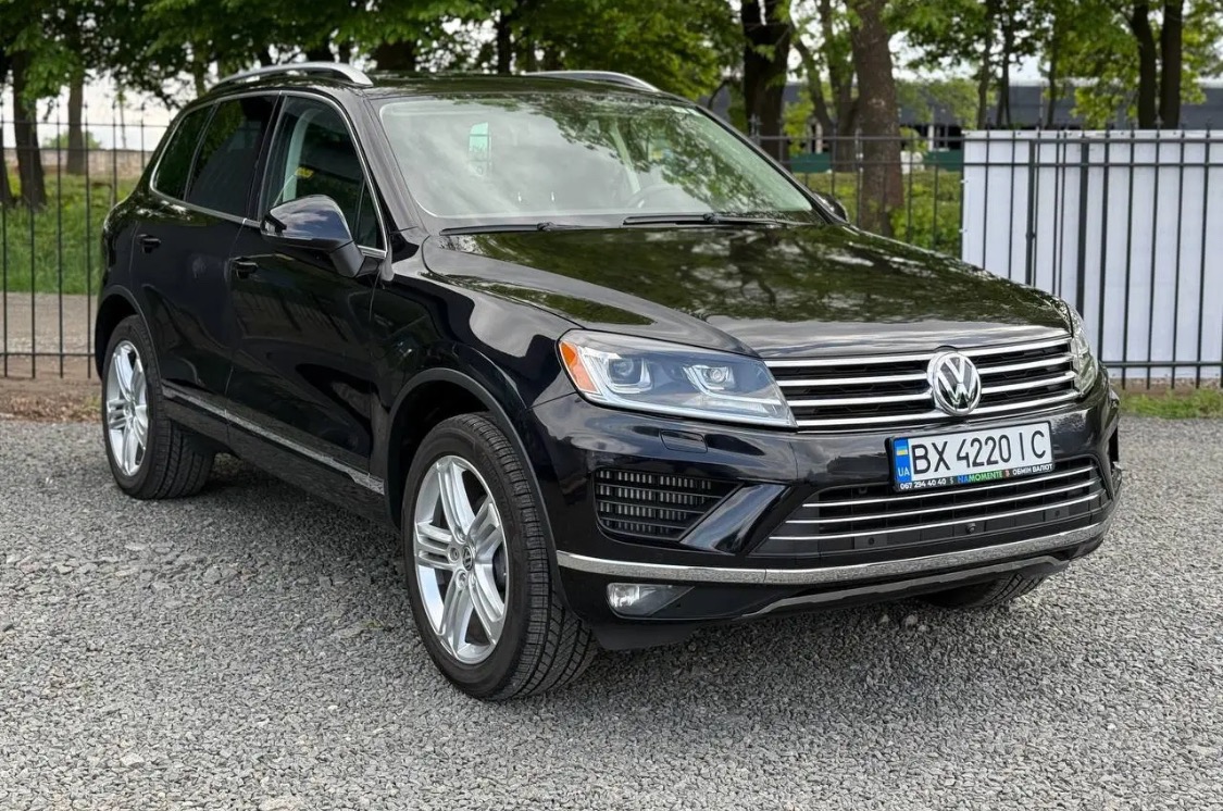 Volkswagen Touareg - фото 4