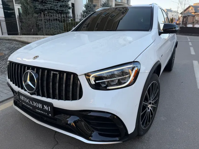 Mercedes-Benz GLC - фото 1