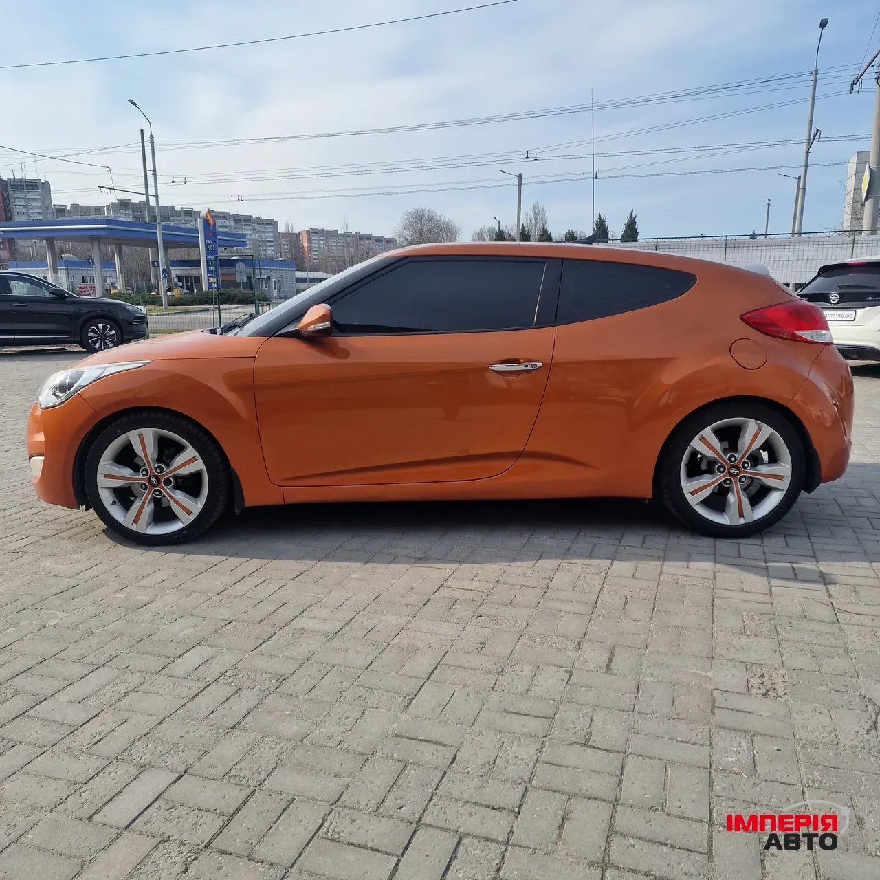 Hyundai Veloster - фото 4